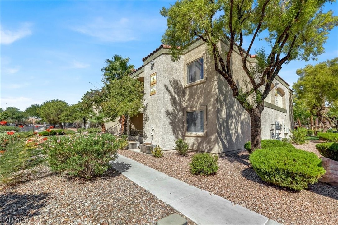 7885 W Flamingo Road Unit: 1011