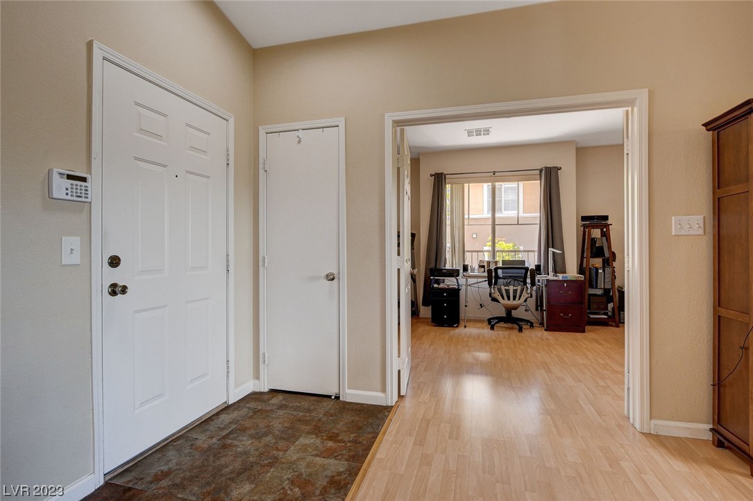 900 Domnus Lane Unit: 202