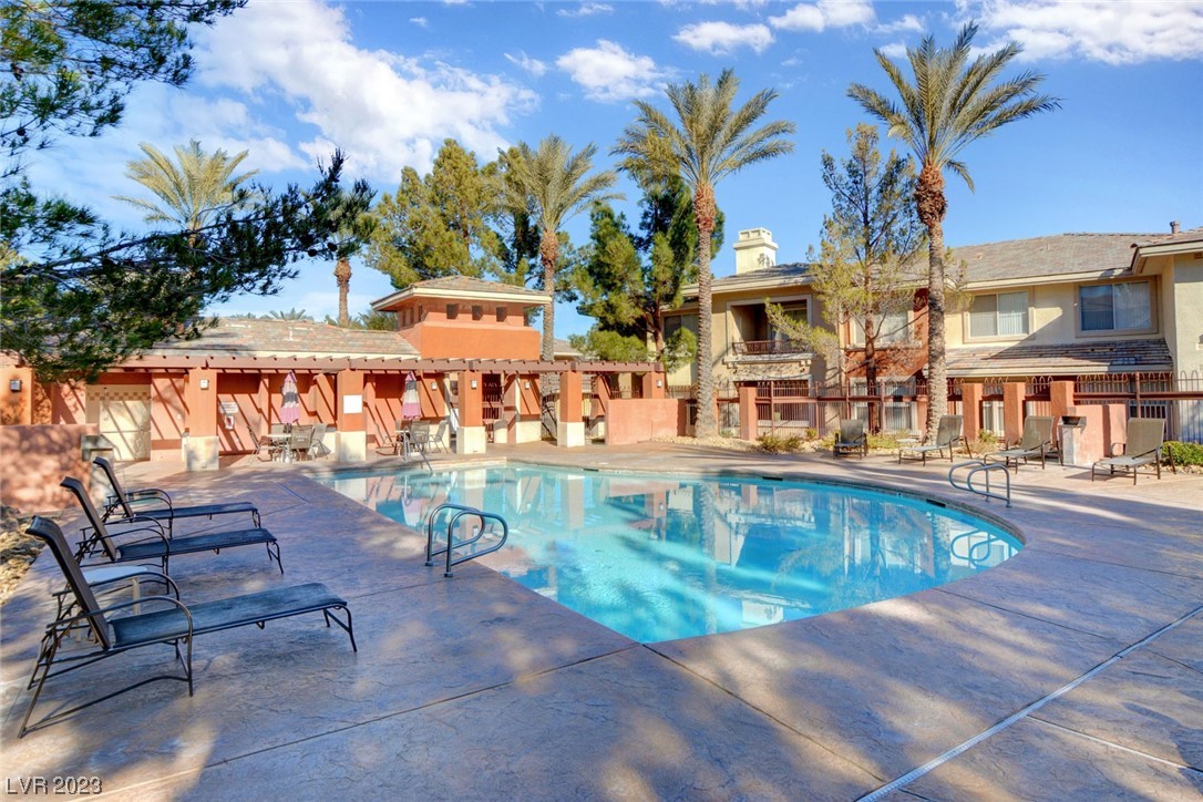900 Domnus Lane Unit: 202