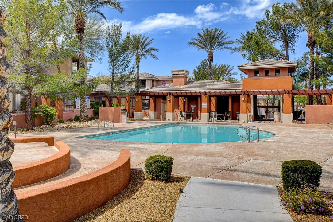 900 Domnus Lane Unit: 202