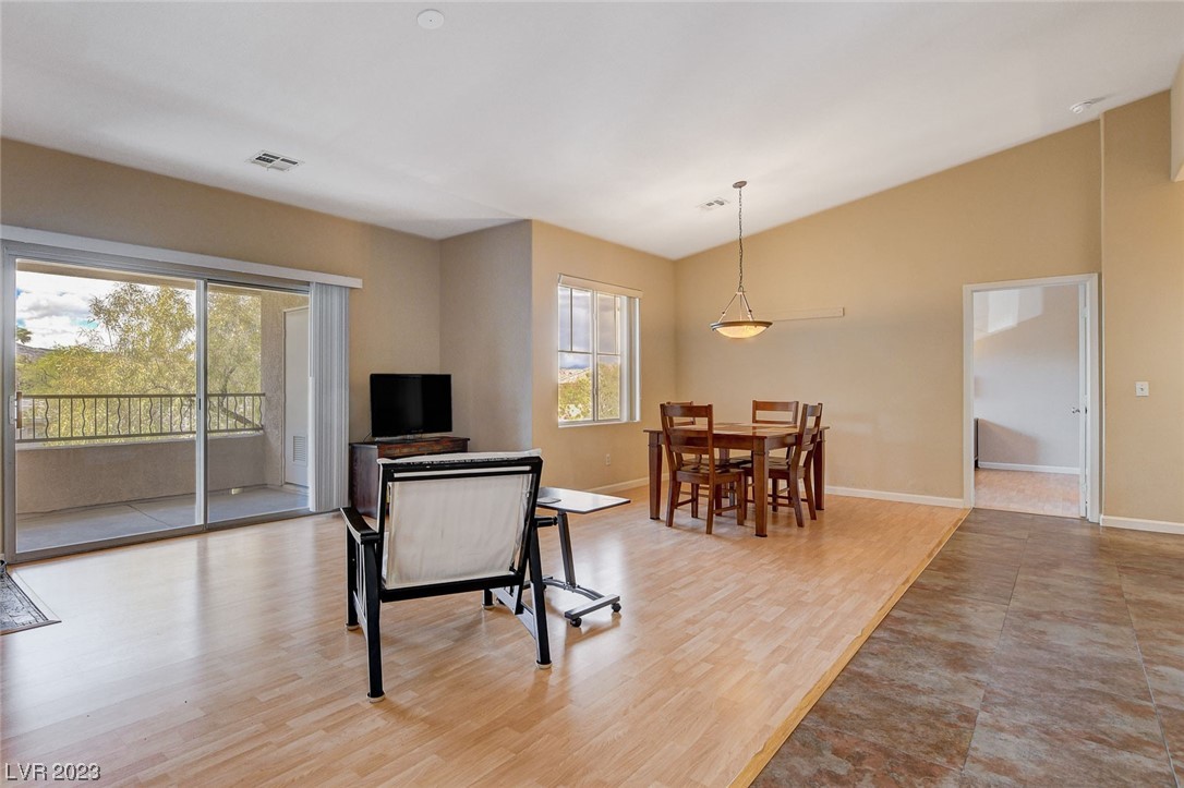 900 Domnus Lane Unit: 202