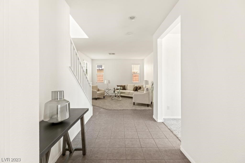 1637 Luna Vista Place