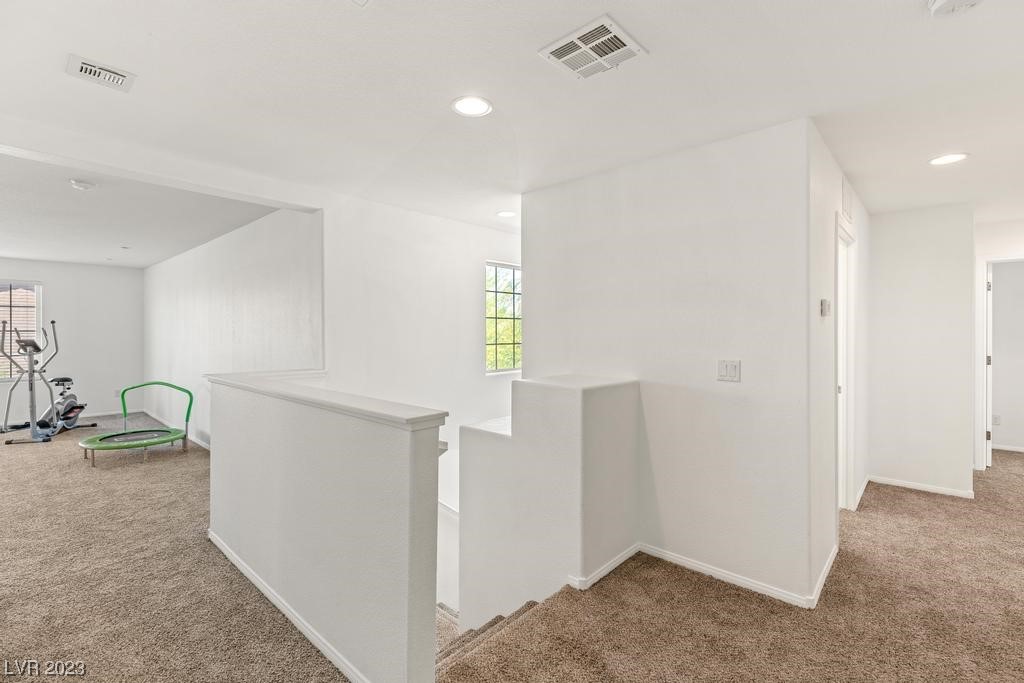 1637 Luna Vista Place