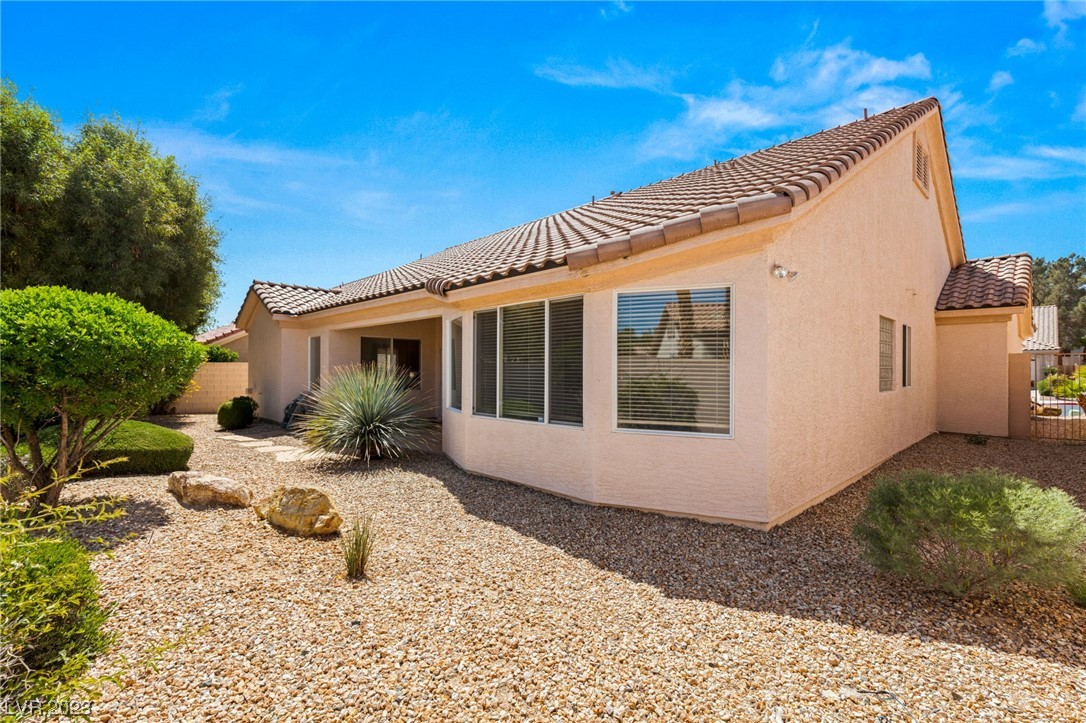 2261 Summerwind Circle