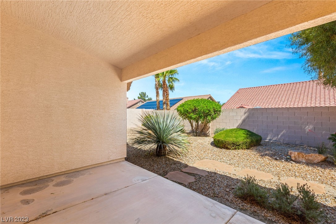 2261 Summerwind Circle