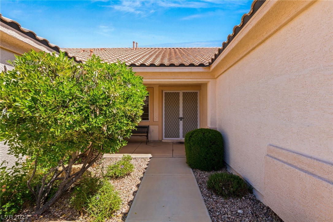 2261 Summerwind Circle