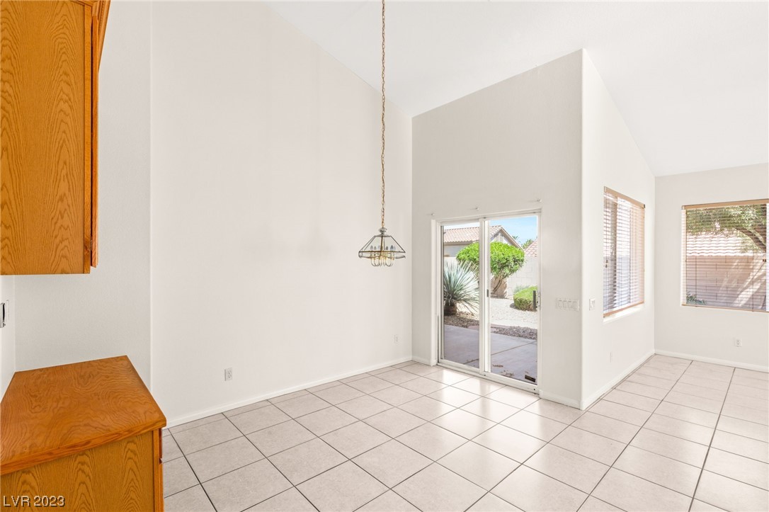 2261 Summerwind Circle