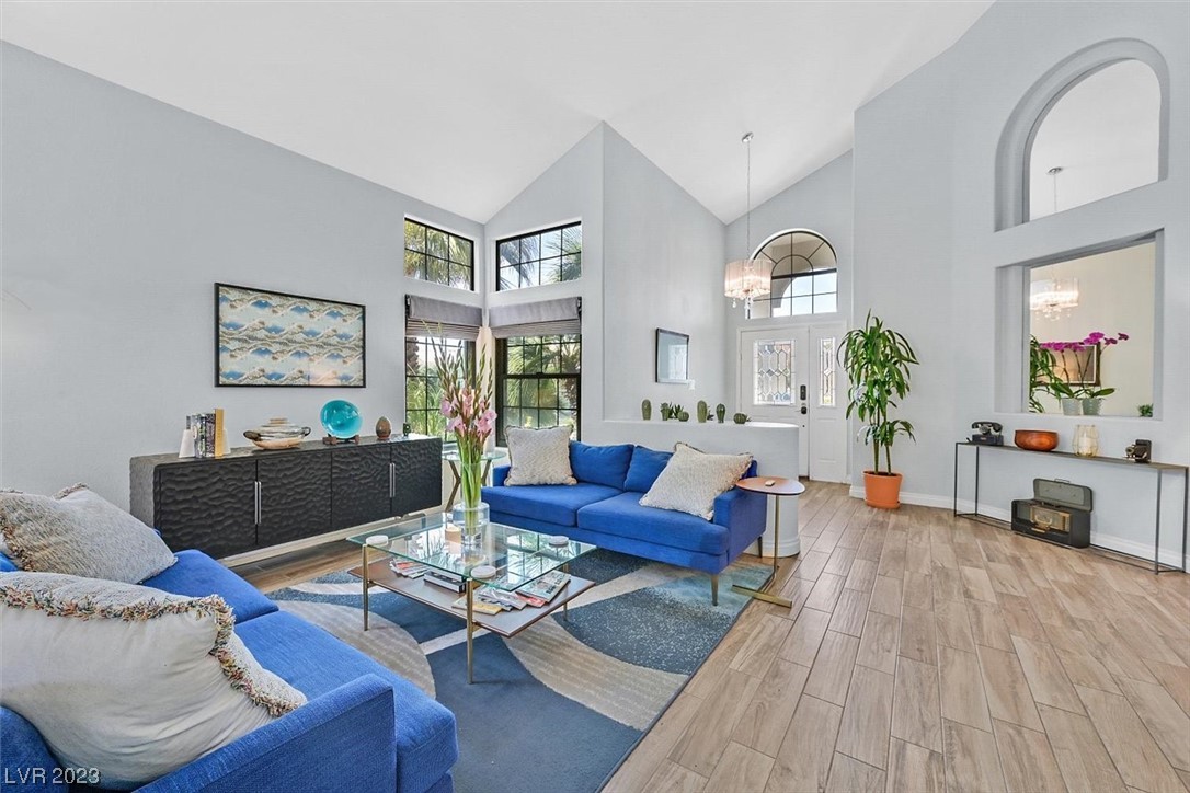 328 Humboldt South Drive