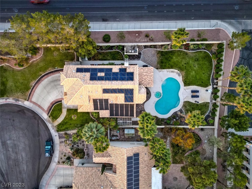328 Humboldt South Drive
