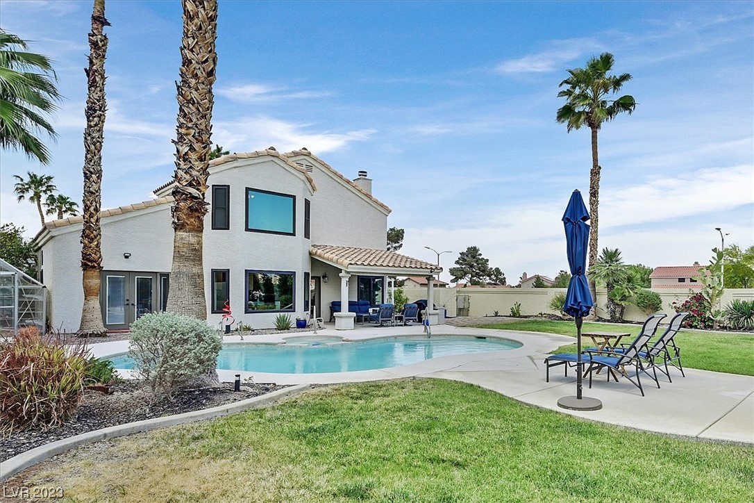 328 Humboldt South Drive