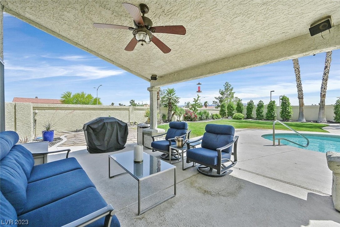 328 Humboldt South Drive