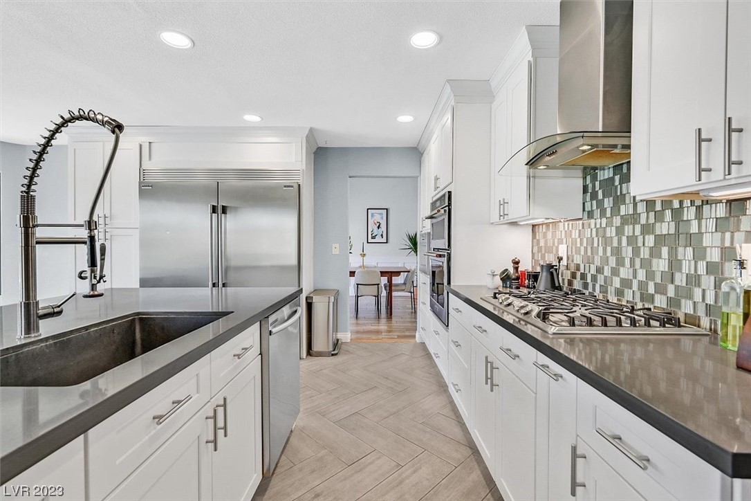 328 Humboldt South Drive