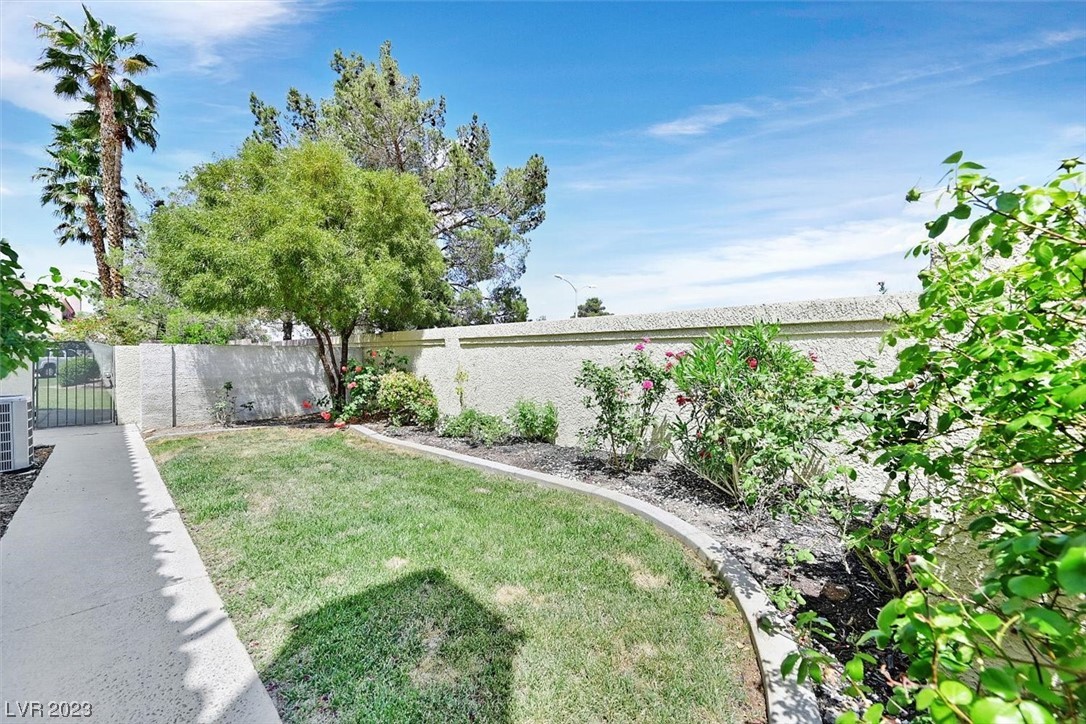 328 Humboldt South Drive