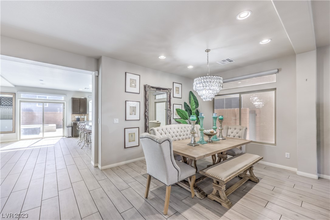 9742 Russian Hill Street