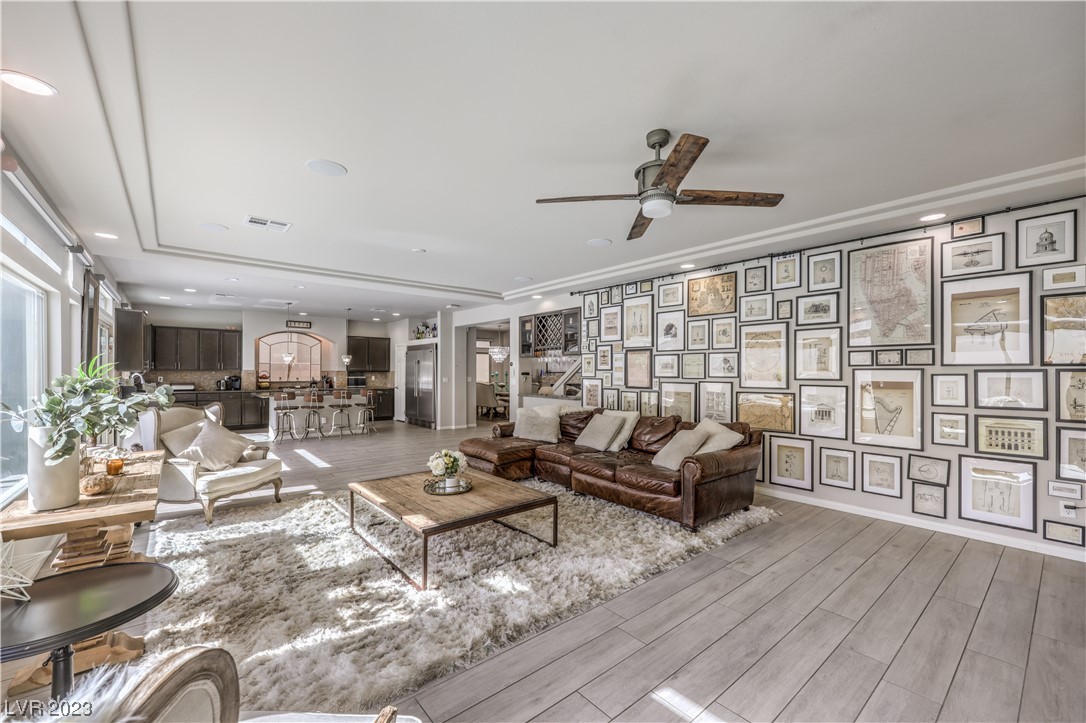 9742 Russian Hill Street