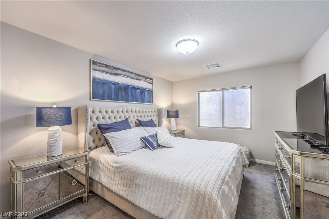 9742 Russian Hill Street