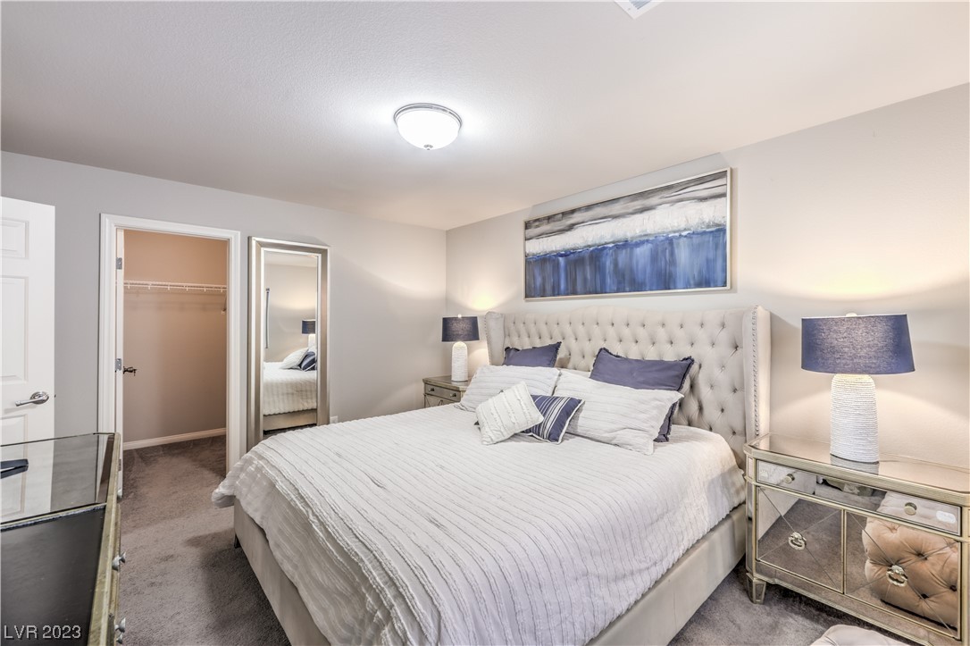 9742 Russian Hill Street