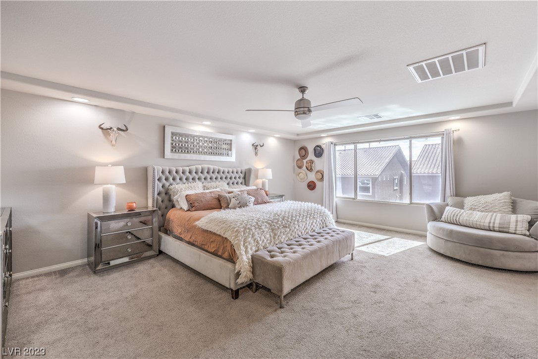 9742 Russian Hill Street