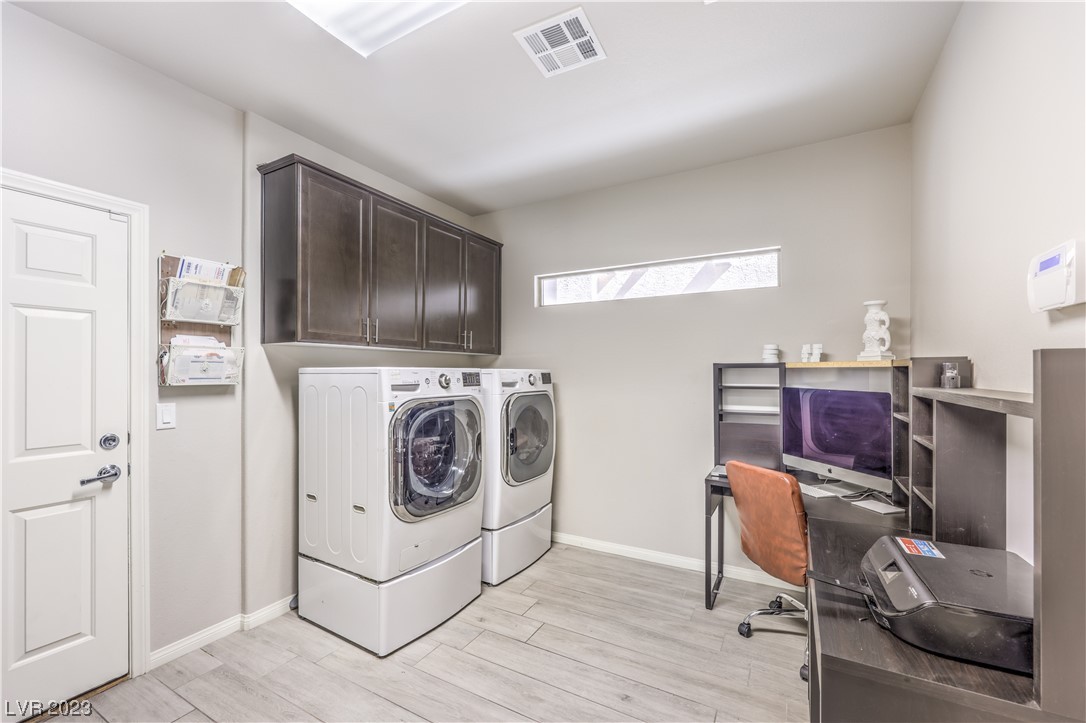 9742 Russian Hill Street