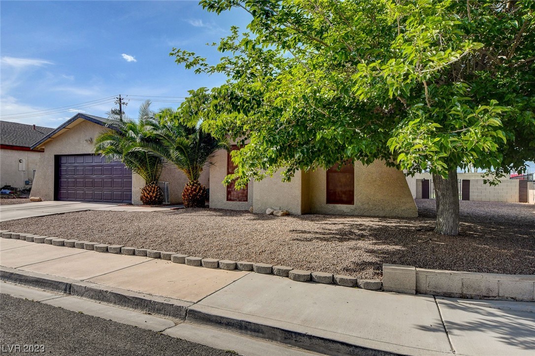 2690 Diamante Circle