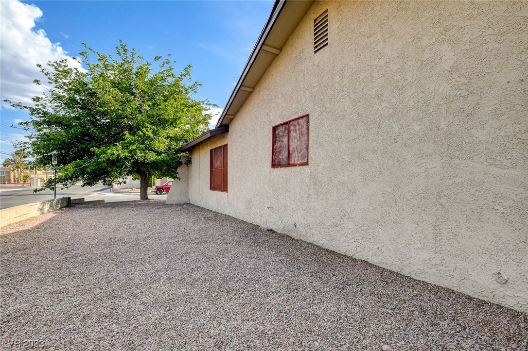 2690 Diamante Circle