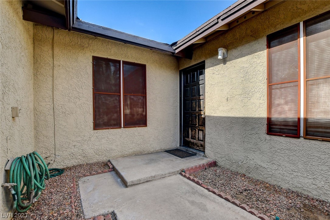 2690 Diamante Circle