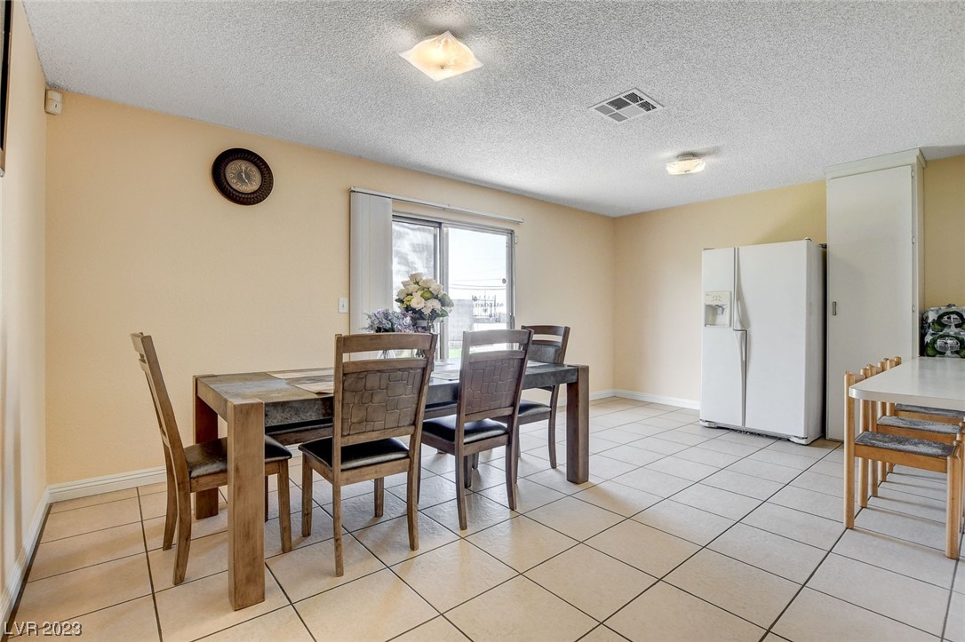 2690 Diamante Circle