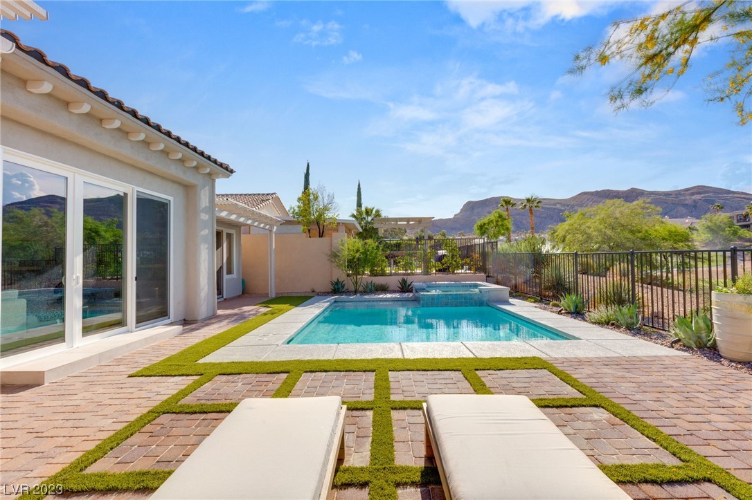 11474 Glowing Sunset Lane