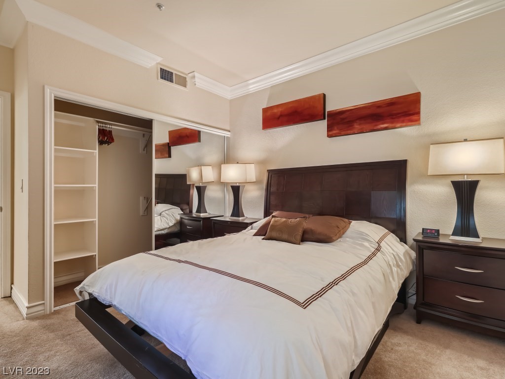 230 E Flamingo Road Unit: 223