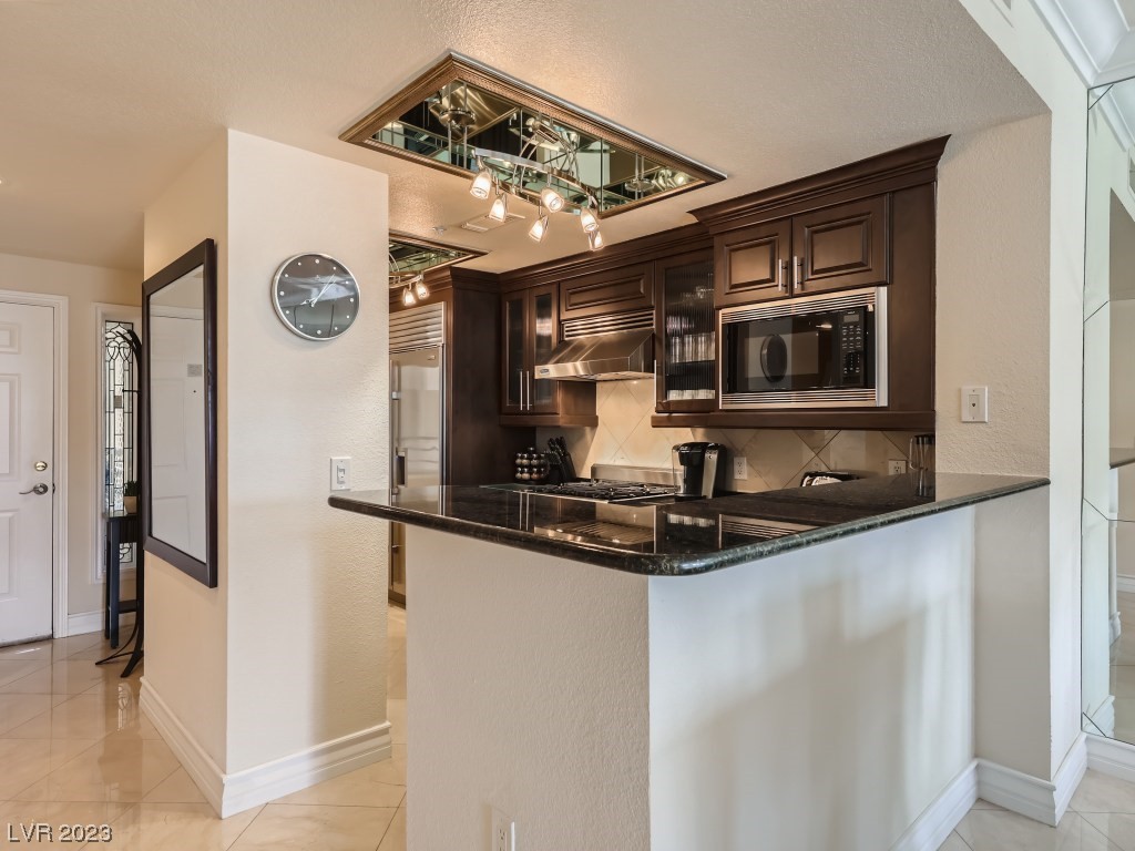 230 E Flamingo Road Unit: 223