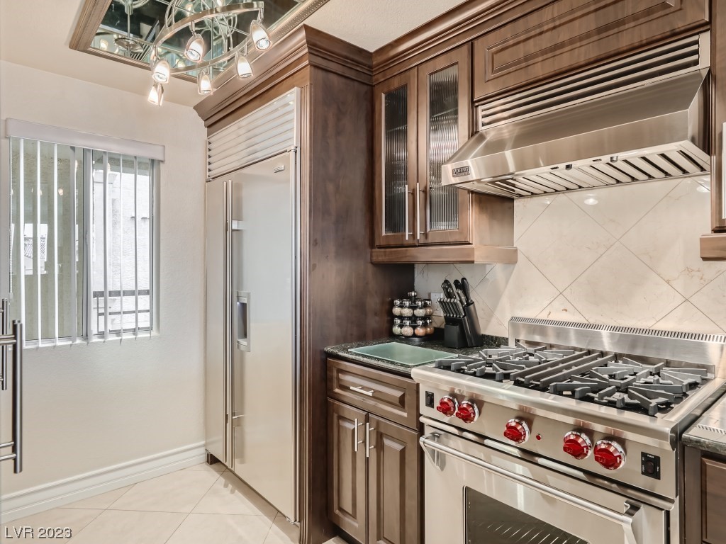 230 E Flamingo Road Unit: 223