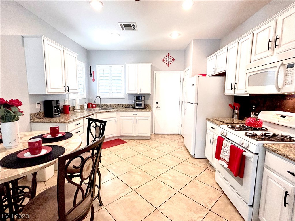 2509 Jade Sky Street