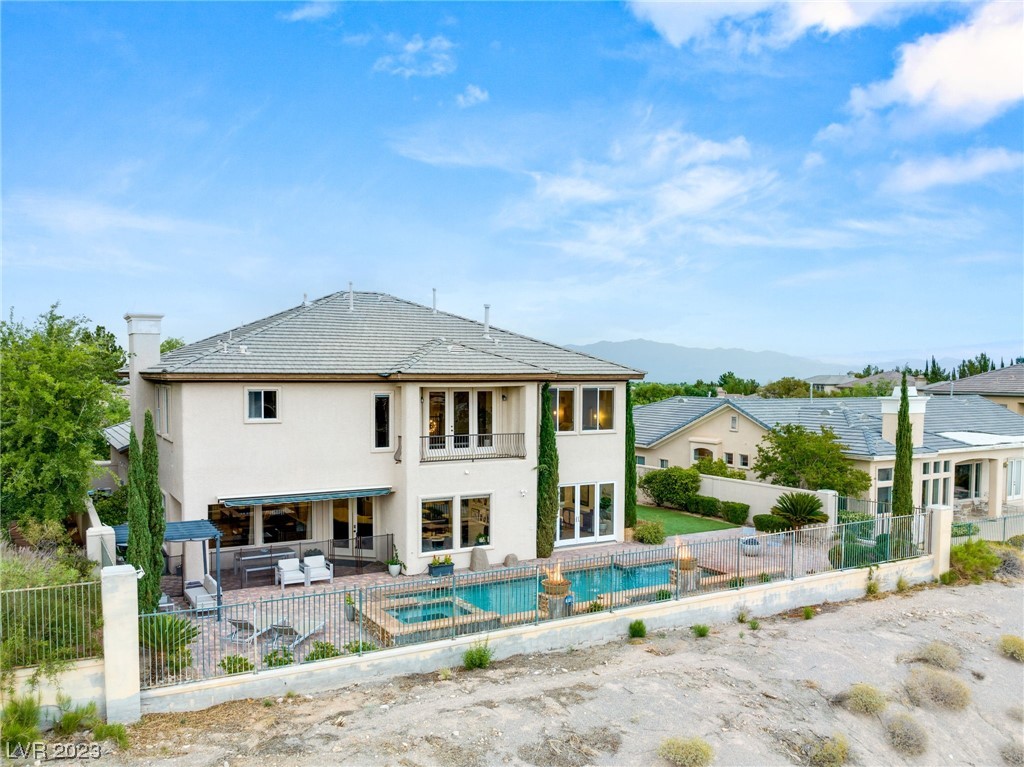 9721 Queen Charlotte Drive