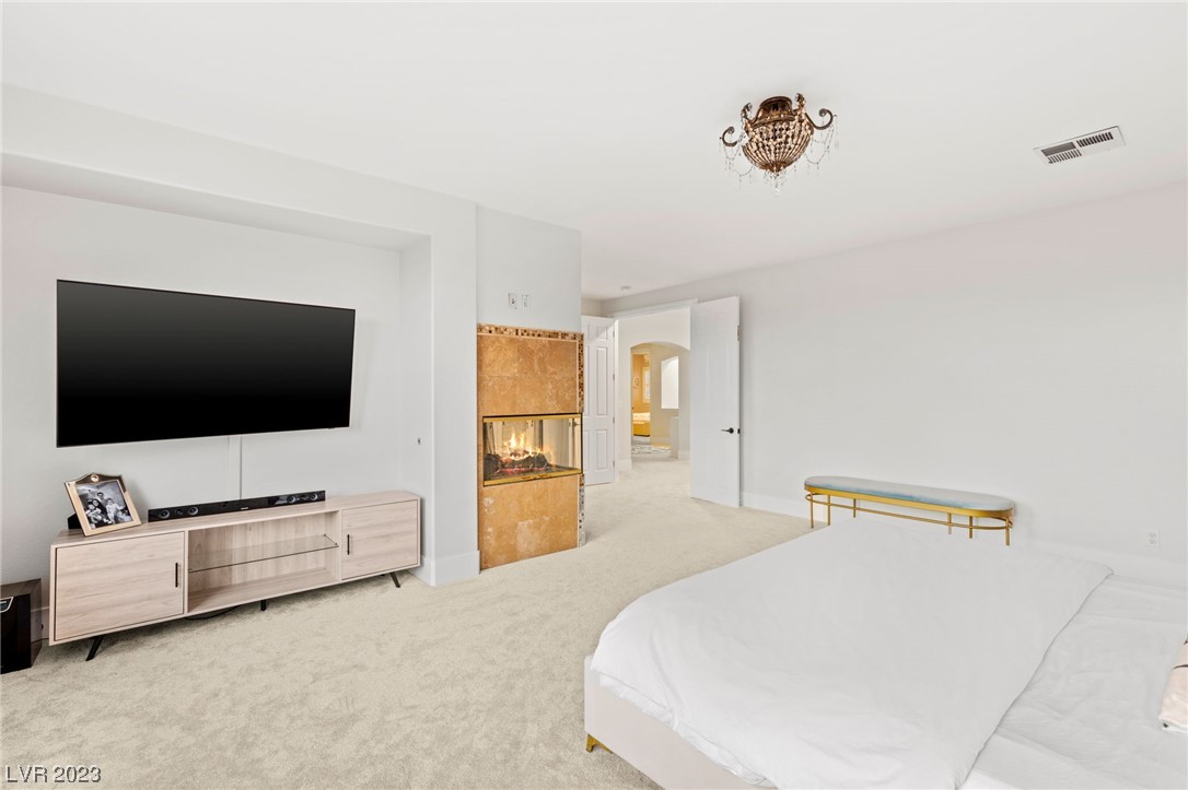 9721 Queen Charlotte Drive