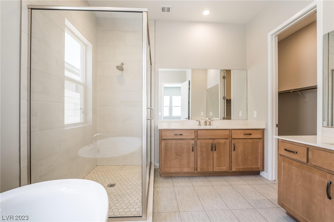 8989 Pinyon Bluff Street
