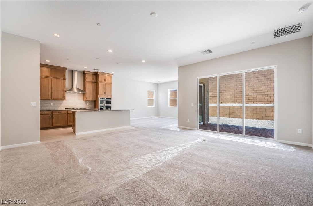 8989 Pinyon Bluff Street
