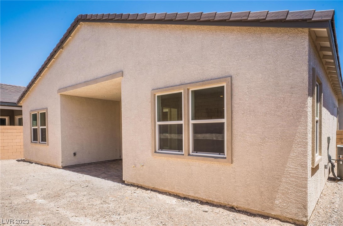 8989 Pinyon Bluff Street