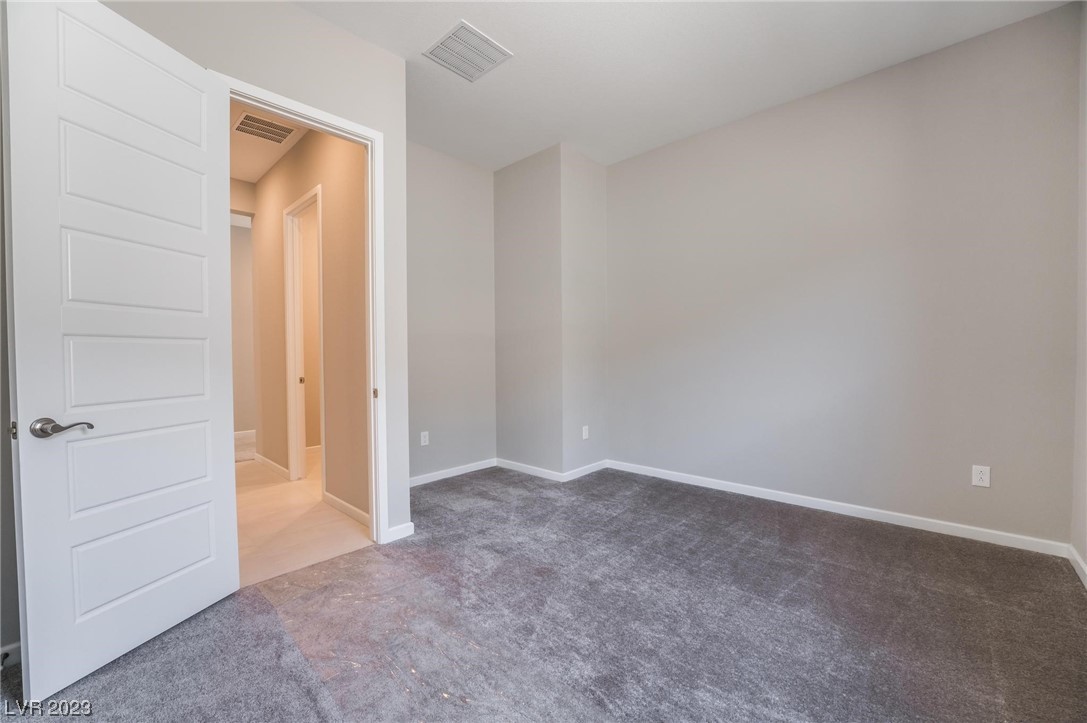 8989 Pinyon Bluff Street