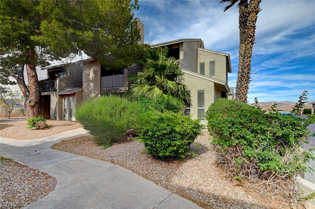 581 Sellers Place