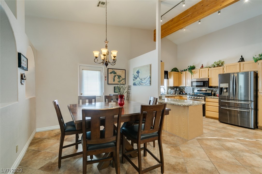 8300 Hatteras Court