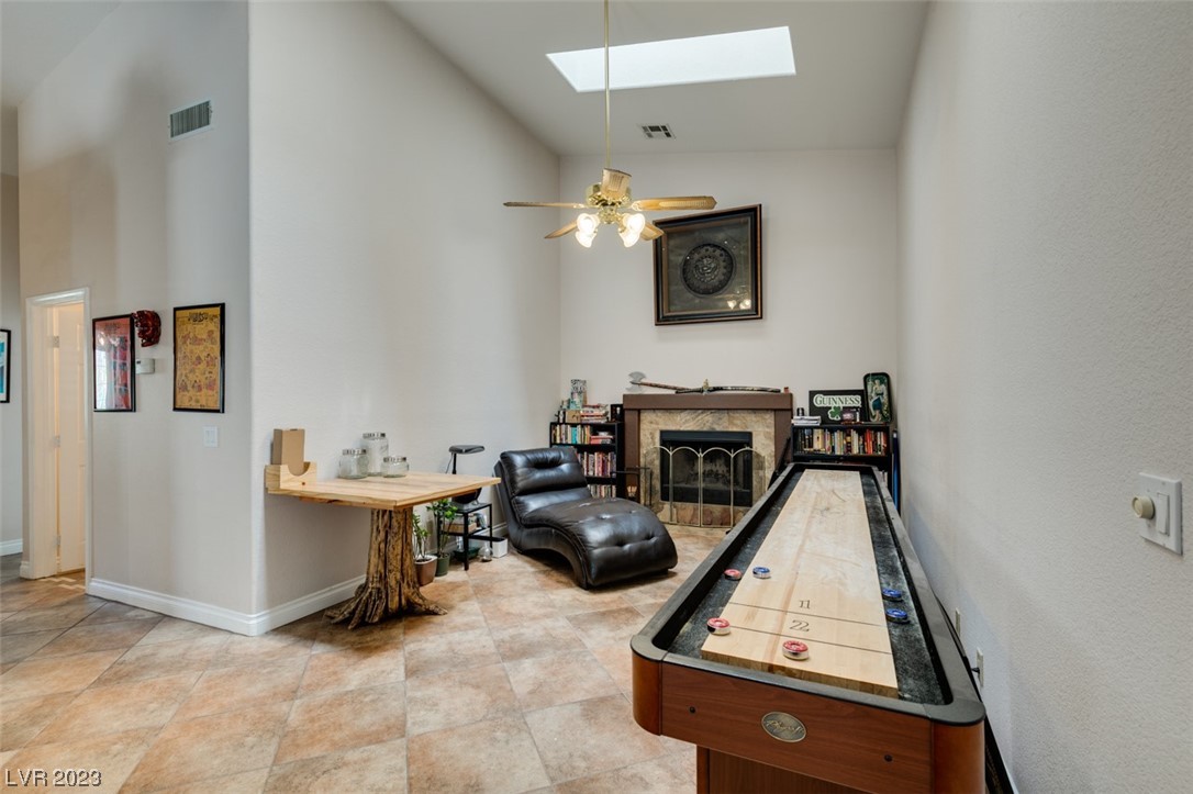 8300 Hatteras Court