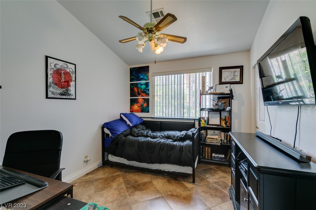 8300 Hatteras Court