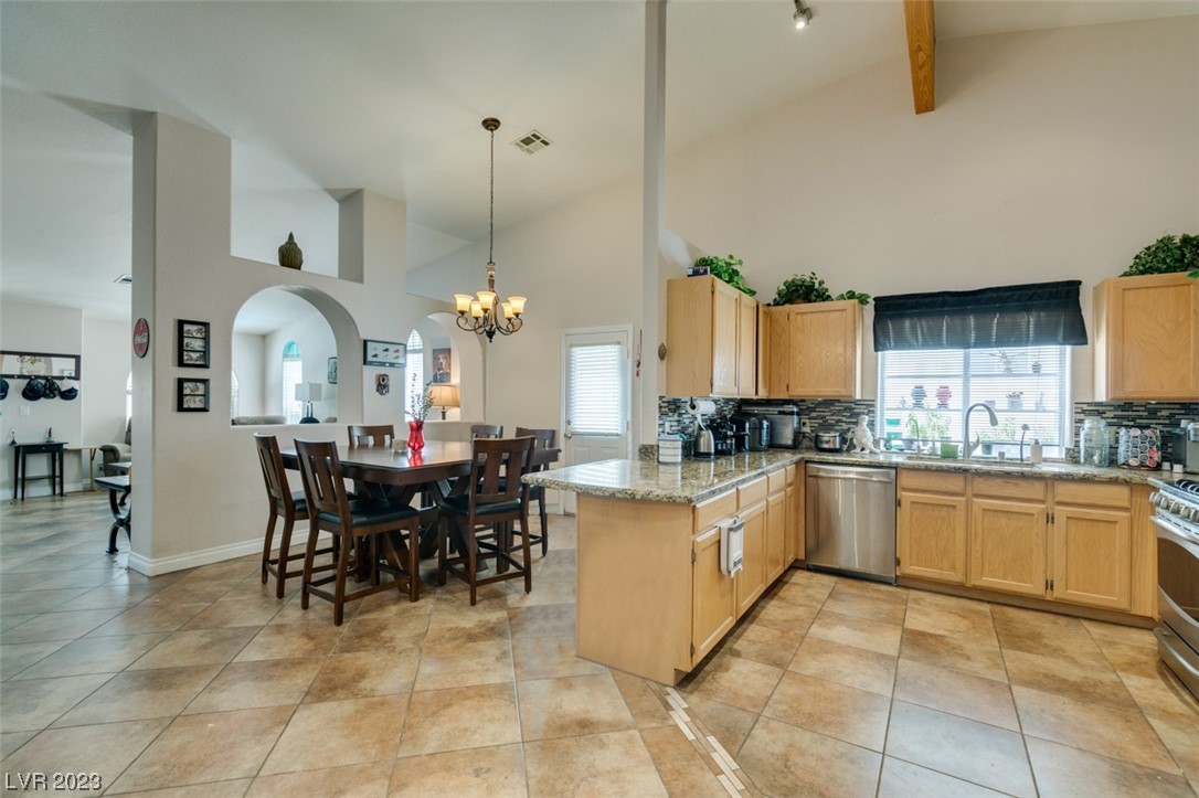 8300 Hatteras Court