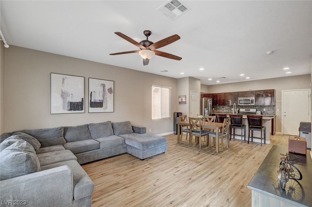 7514 Dancing Breeze Court