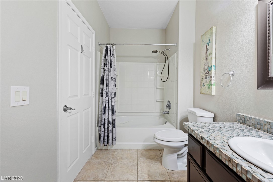 9050 W Warm Springs Road Unit: 1069