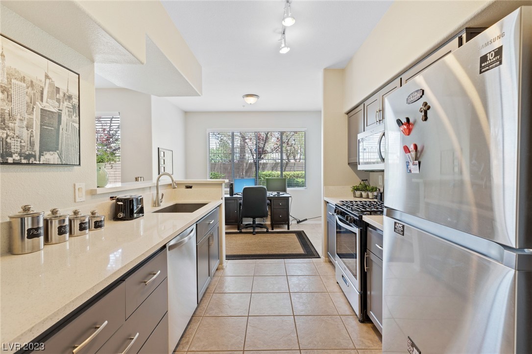 9050 W Warm Springs Road Unit: 1069