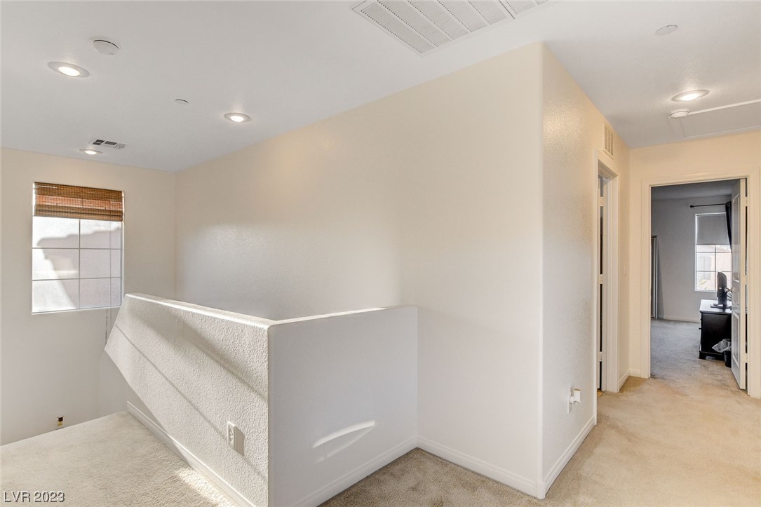 3181 Subtle Color Avenue