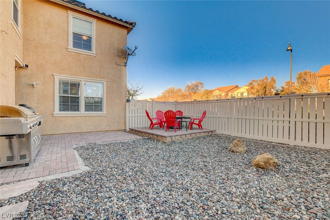 3181 Subtle Color Avenue
