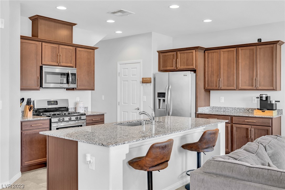 6636 Salt Pond Bay Street