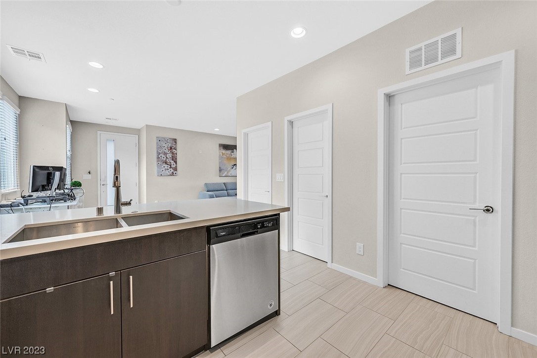 11230 Hidden Peak Avenue 204